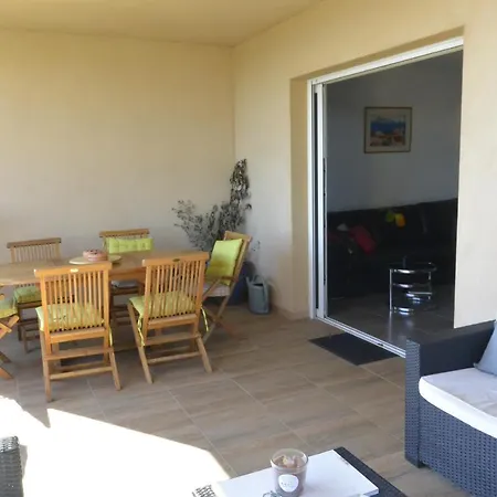 Paolina C1- Vue Mer- Proche Commerces