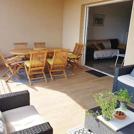 Paolina C1- Vue Mer- Proche Commerces