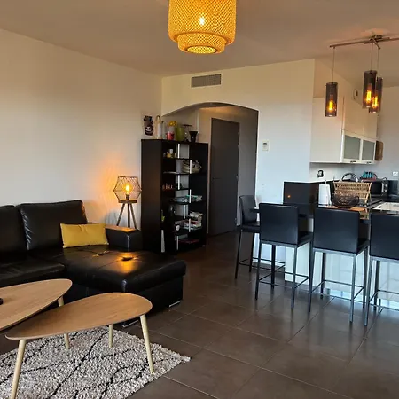 Paolina C1- Vue Mer- Proche Commerces Apartman